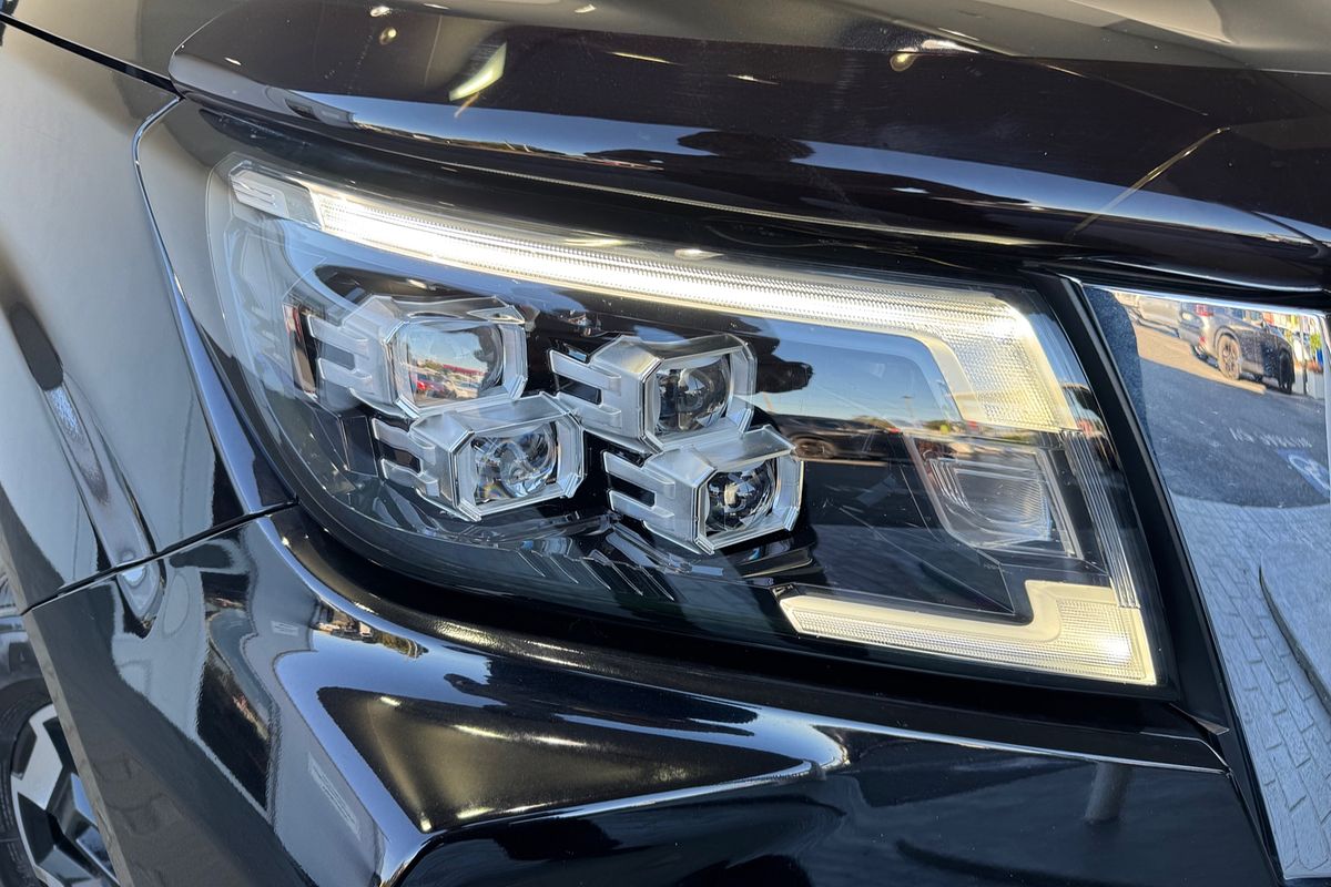 2023 Nissan Navara ST-X D23 4X4