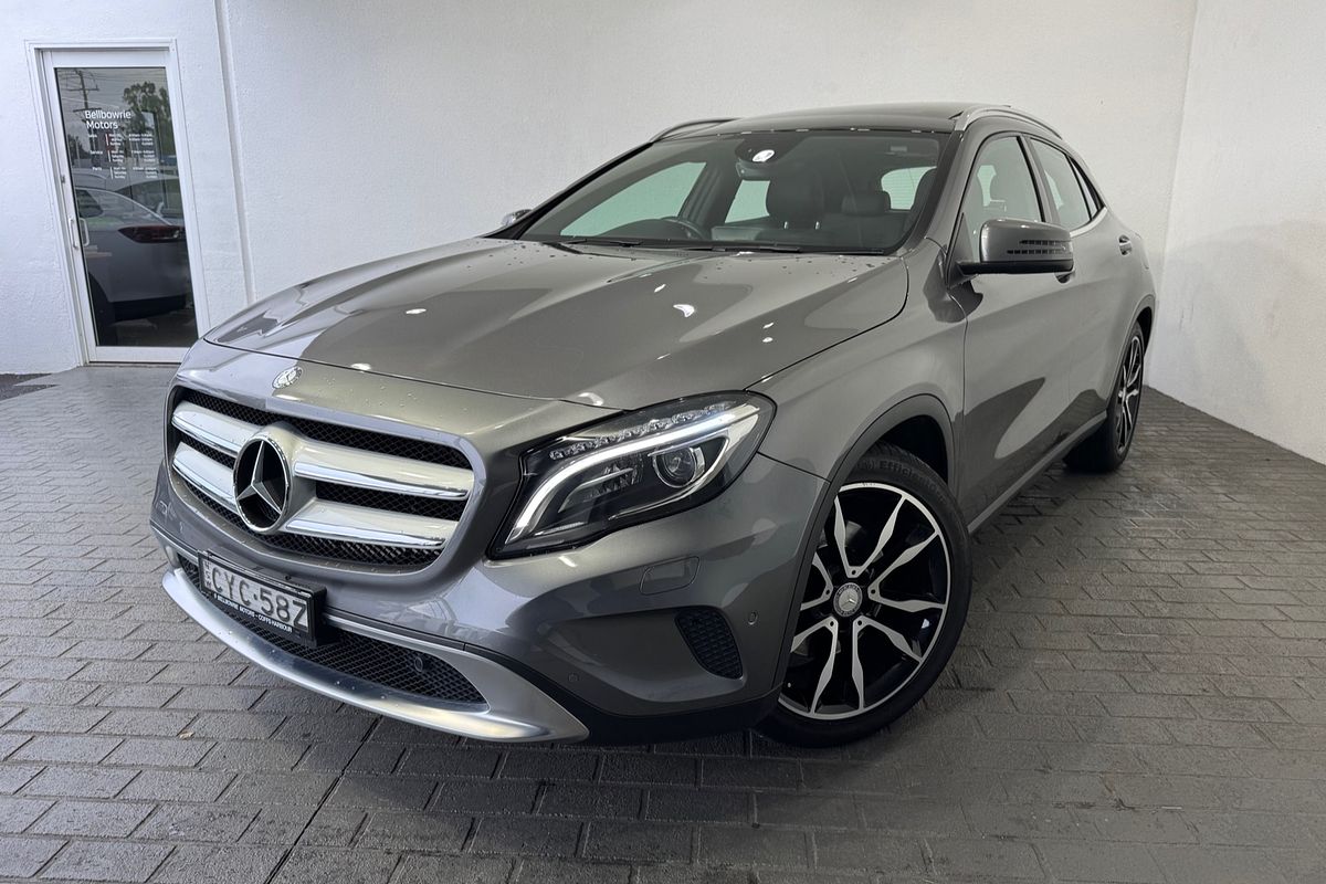 2015 Mercedes-Benz GLA-Class GLA250 X156