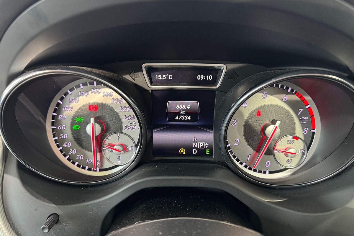2015 Mercedes-Benz GLA-Class GLA250 X156