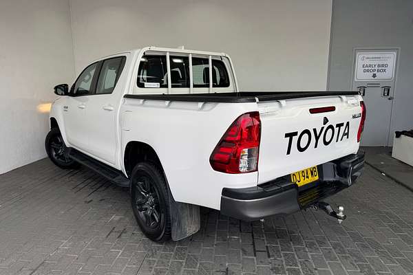 2023 Toyota Hilux SR GUN126R 4X4