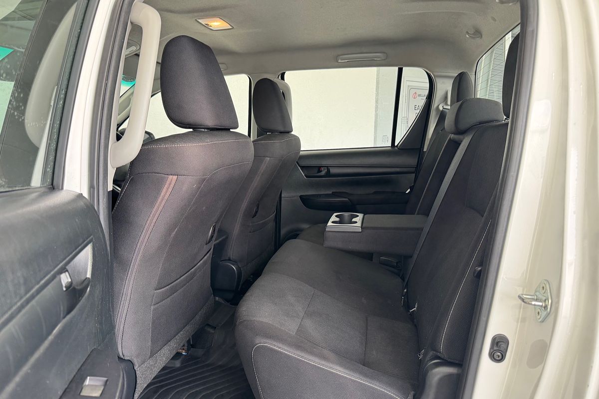2023 Toyota Hilux SR GUN126R 4X4