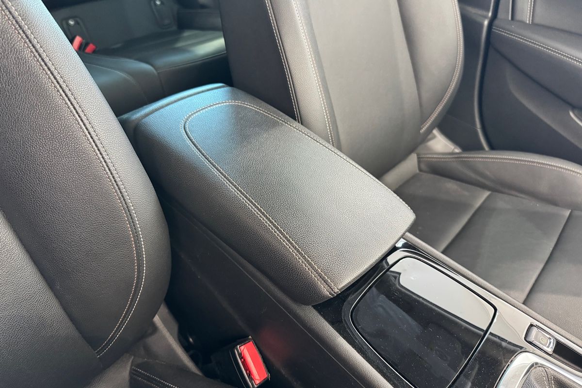 2018 Holden Calais ZB