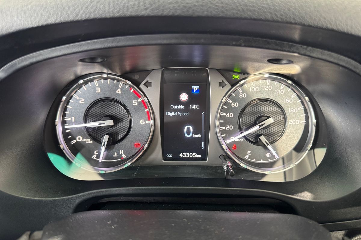 2023 Toyota Hilux SR GUN126R 4X4