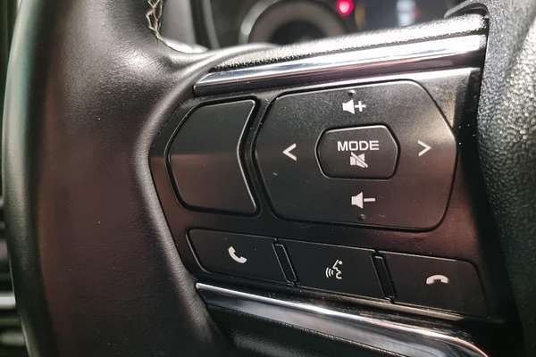 2023 Isuzu MU-X LS-T