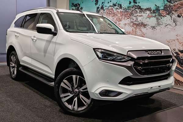 2023 Isuzu MU-X LS-T