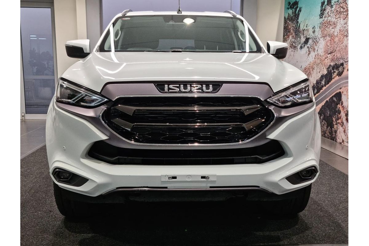 2023 Isuzu MU-X LS-T