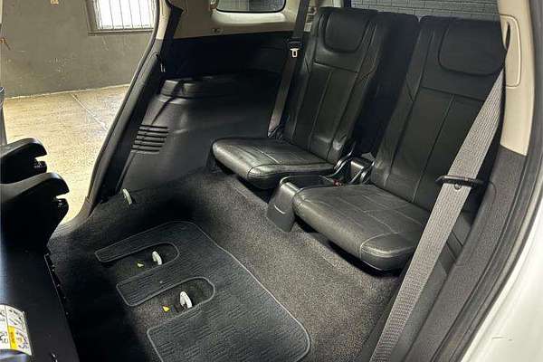 2016 Isuzu MU-X LS-T