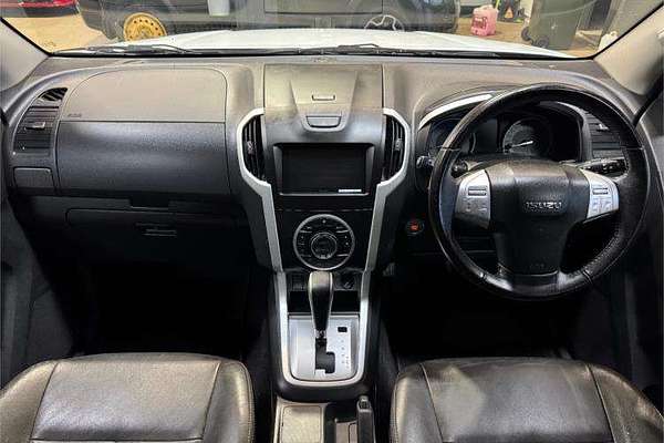 2016 Isuzu MU-X LS-T