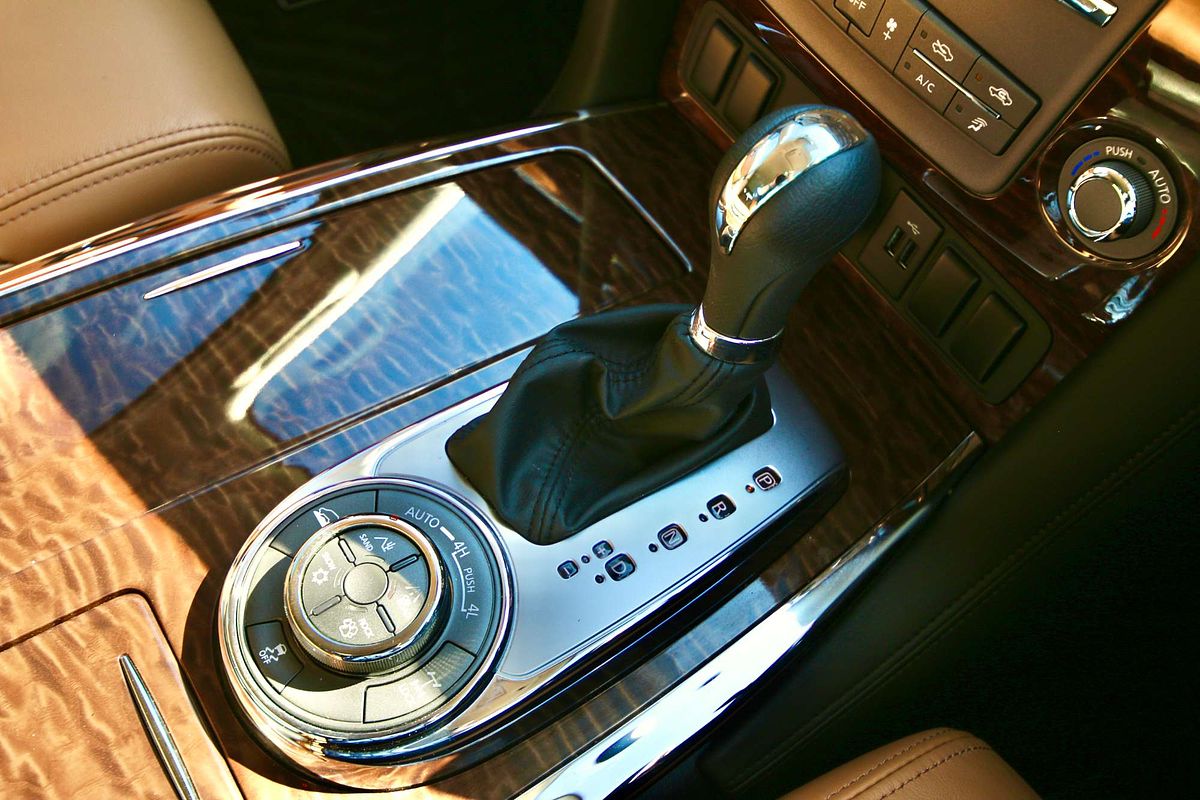 2023 Nissan Patrol Ti Y62