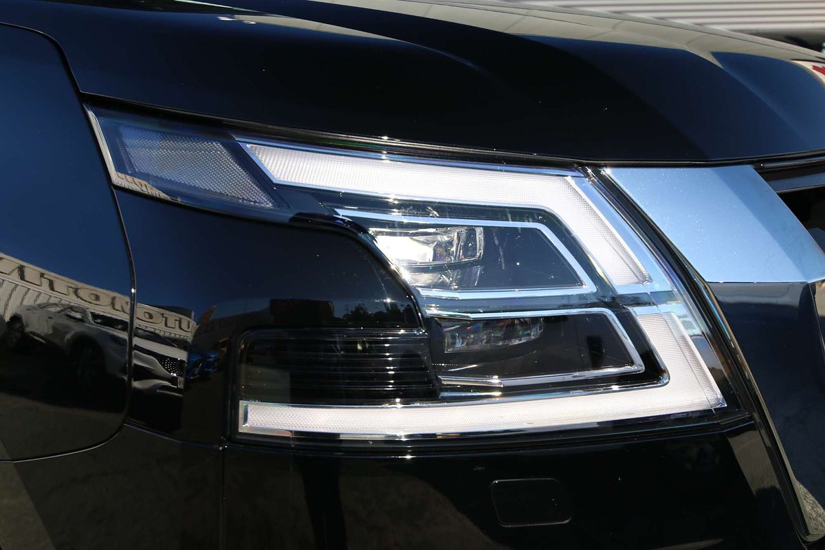 2023 Nissan Patrol Ti Y62
