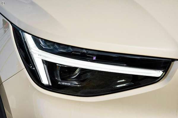 2024 Volvo XC40 Ultra B4 Bright