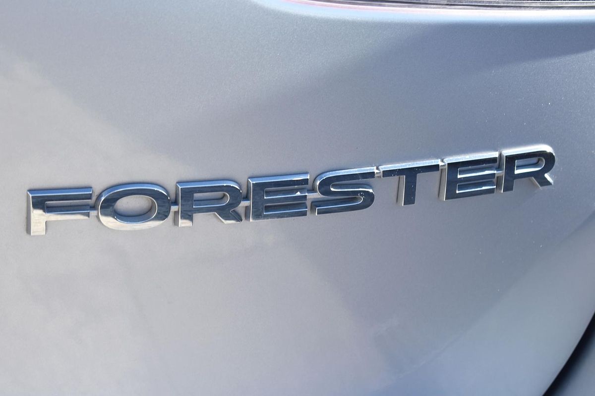 2023 Subaru Forester 2.5i S5