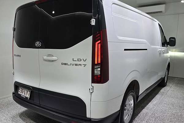2024 LDV Deliver 7   SWB