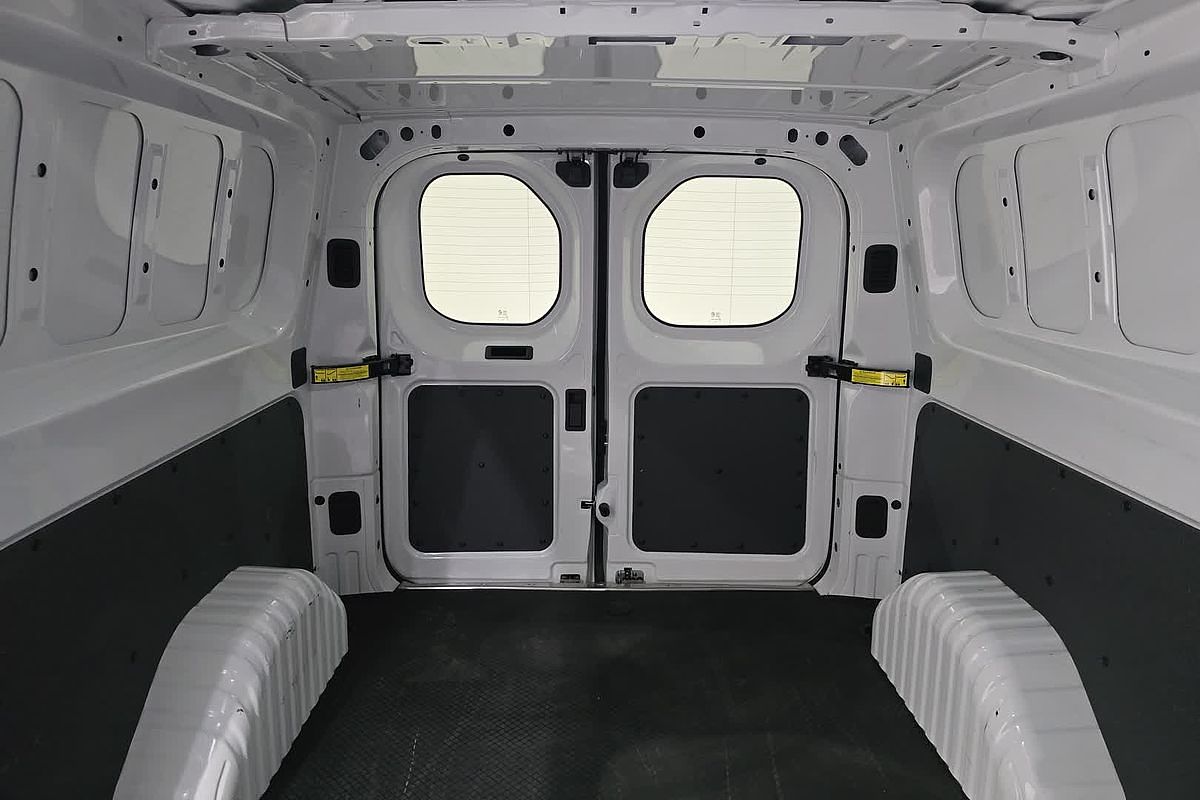 2024 LDV Deliver 7   SWB