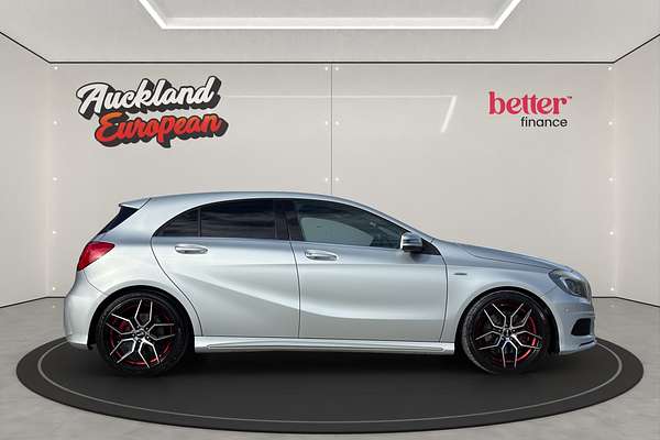 2014 Mercedes-Benz 250 AMG SPORT