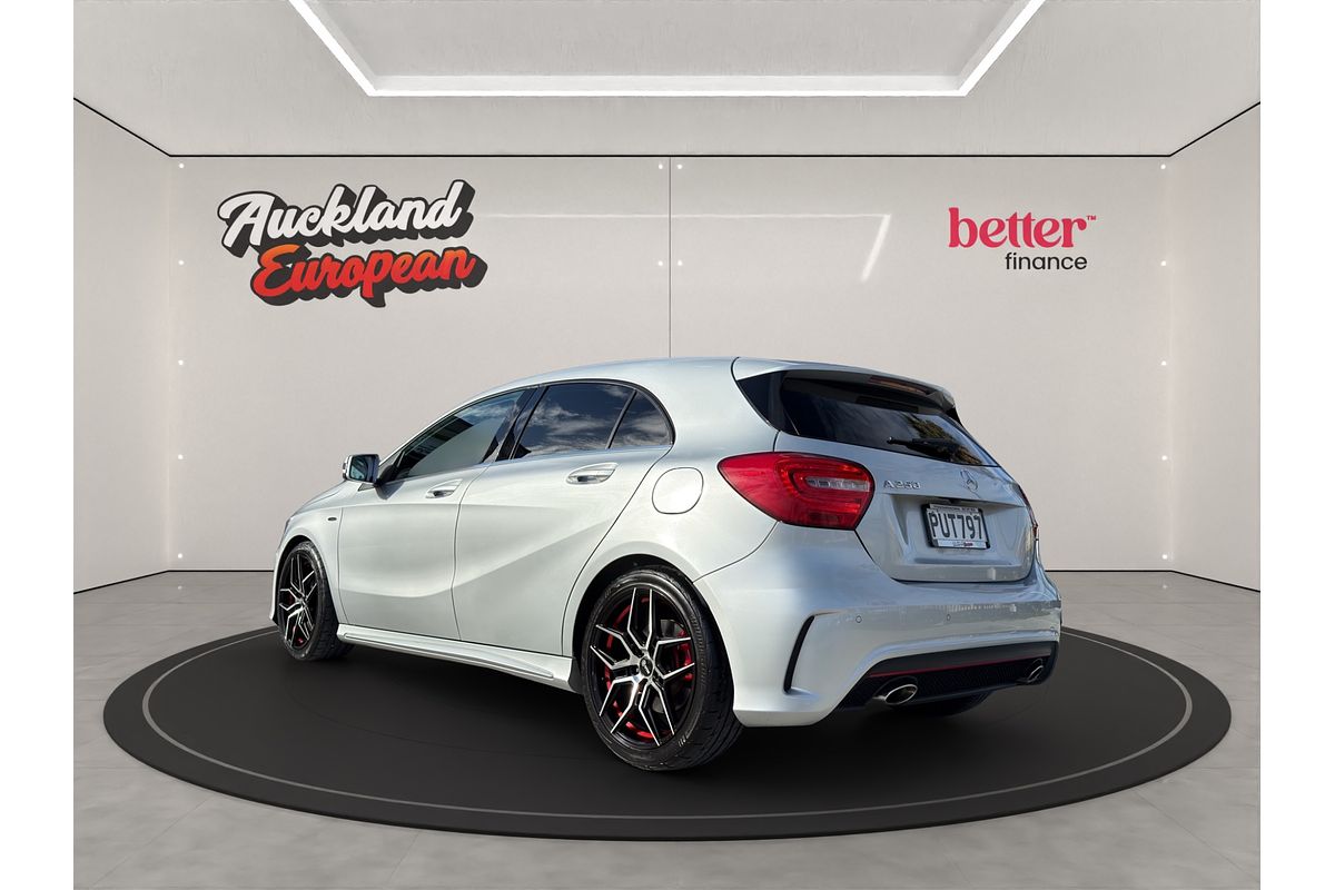 2014 Mercedes-Benz 250 AMG SPORT