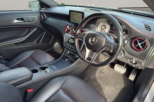 2014 Mercedes-Benz 250 AMG SPORT