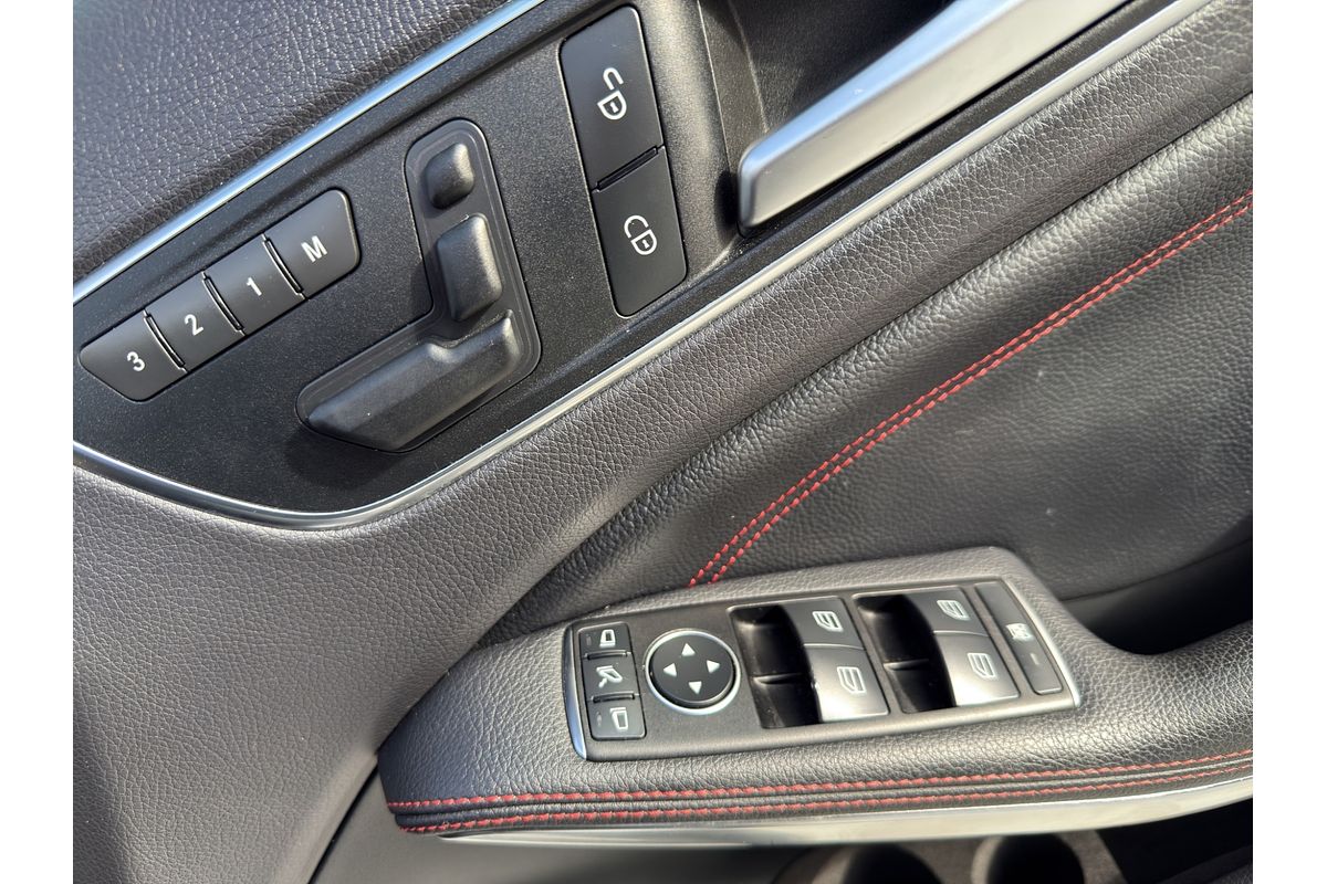 2014 Mercedes-Benz 250 AMG SPORT