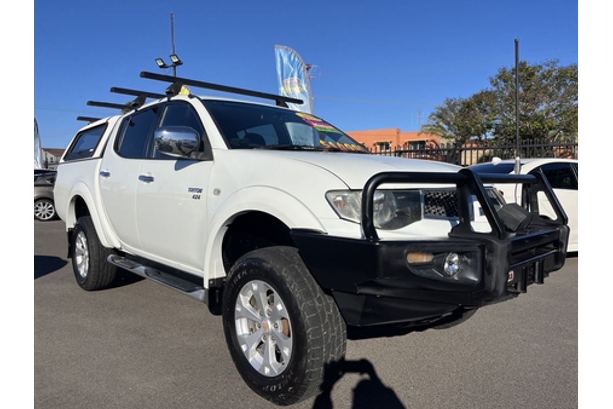 2010 Mitsubishi Triton GLX-R MN 4X4