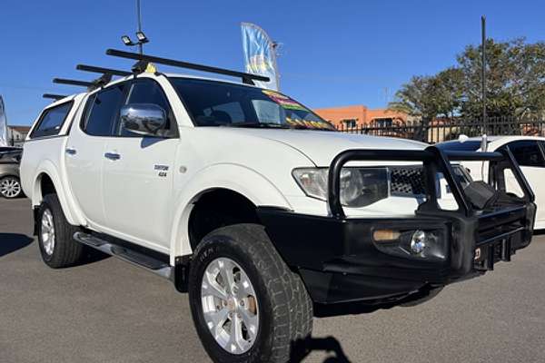 2010 Mitsubishi Triton GLX-R MN 4X4