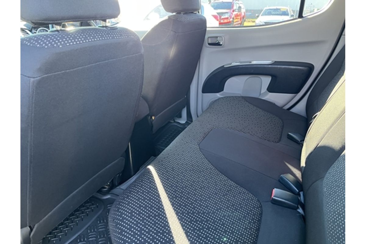 2010 Mitsubishi Triton GLX-R MN 4X4