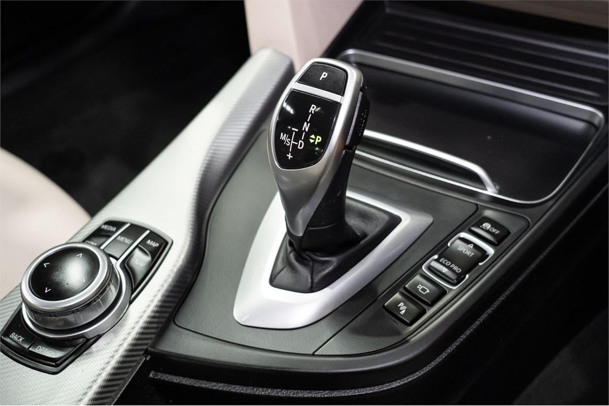 2018 BMW 3 Series 320i M Sport F30 LCI
