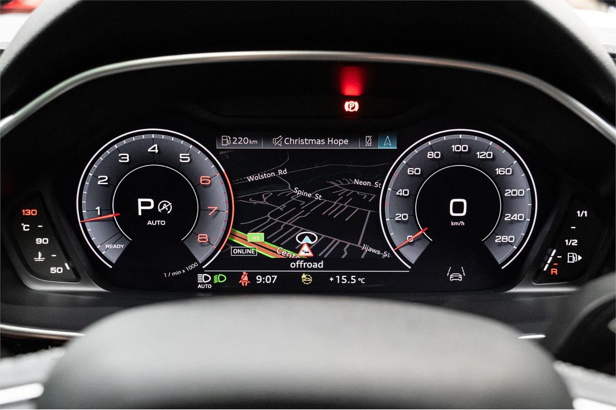 2021 Audi Q3 40 TFSI S line F3