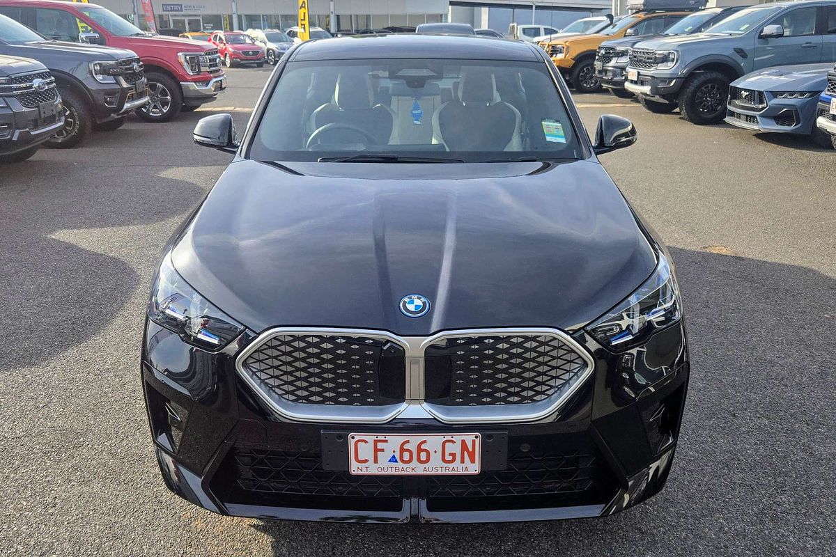 2024 BMW iX2 xDrive30 M Sport U10