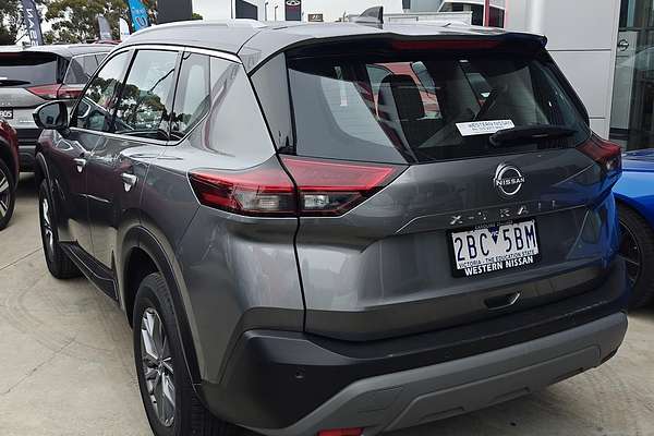 2024 Nissan X-TRAIL ST T33