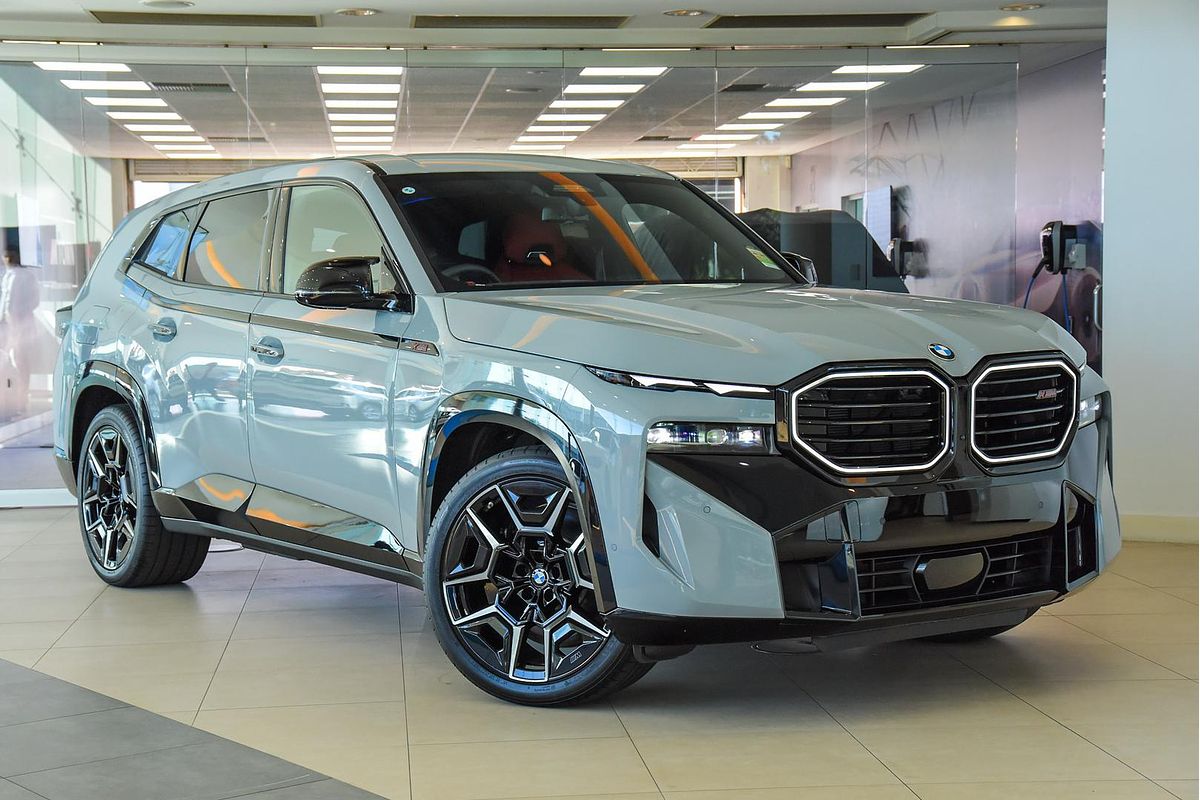 2023 BMW XM Label G09