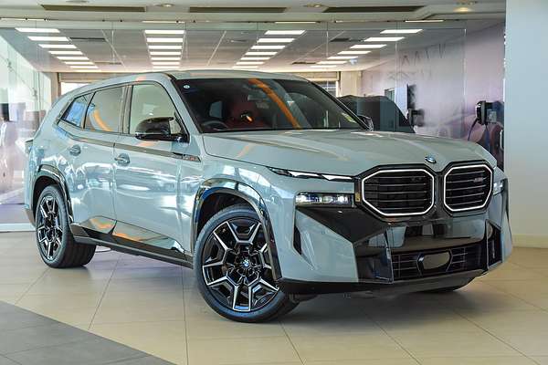 2023 BMW XM Label G09