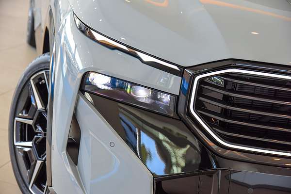 2023 BMW XM Label G09