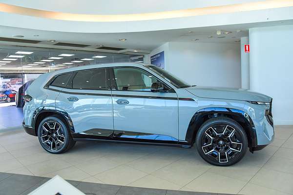 2023 BMW XM Label G09