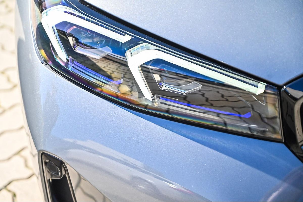 2025 BMW 3 Series 330i M Sport G21 LCI II