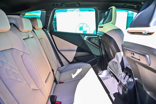 2024 BMW X3 20 xDrive G45