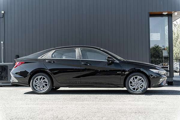 2025 Hyundai i30 Hybrid CN7.V2