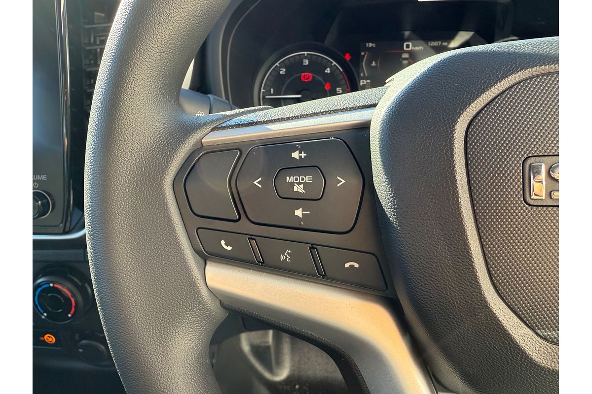 2025 Isuzu D-MAX LS-M 4X4