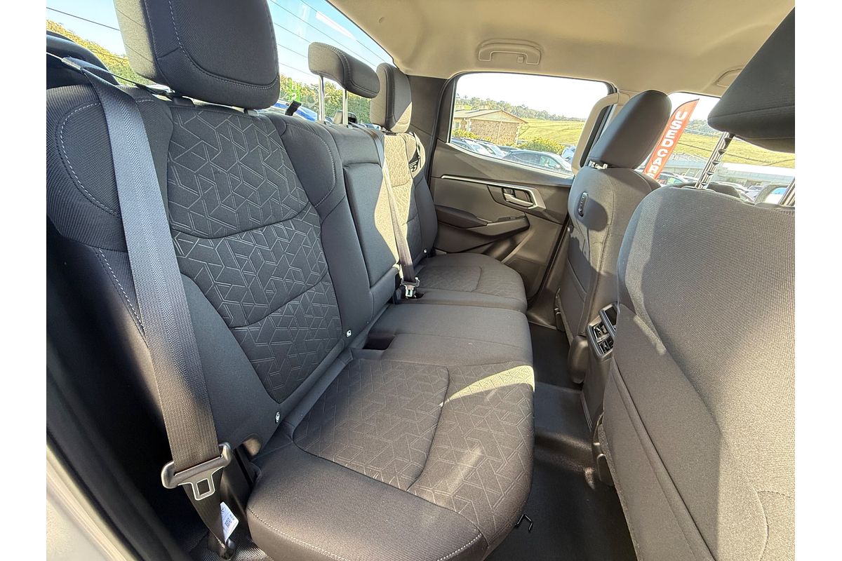 2025 Isuzu D-MAX LS-M 4X4