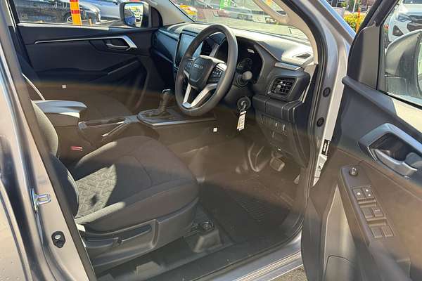 2025 Isuzu D-MAX LS-M 4X4