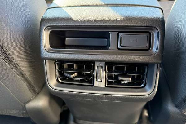 2025 Isuzu D-MAX LS-M 4X4