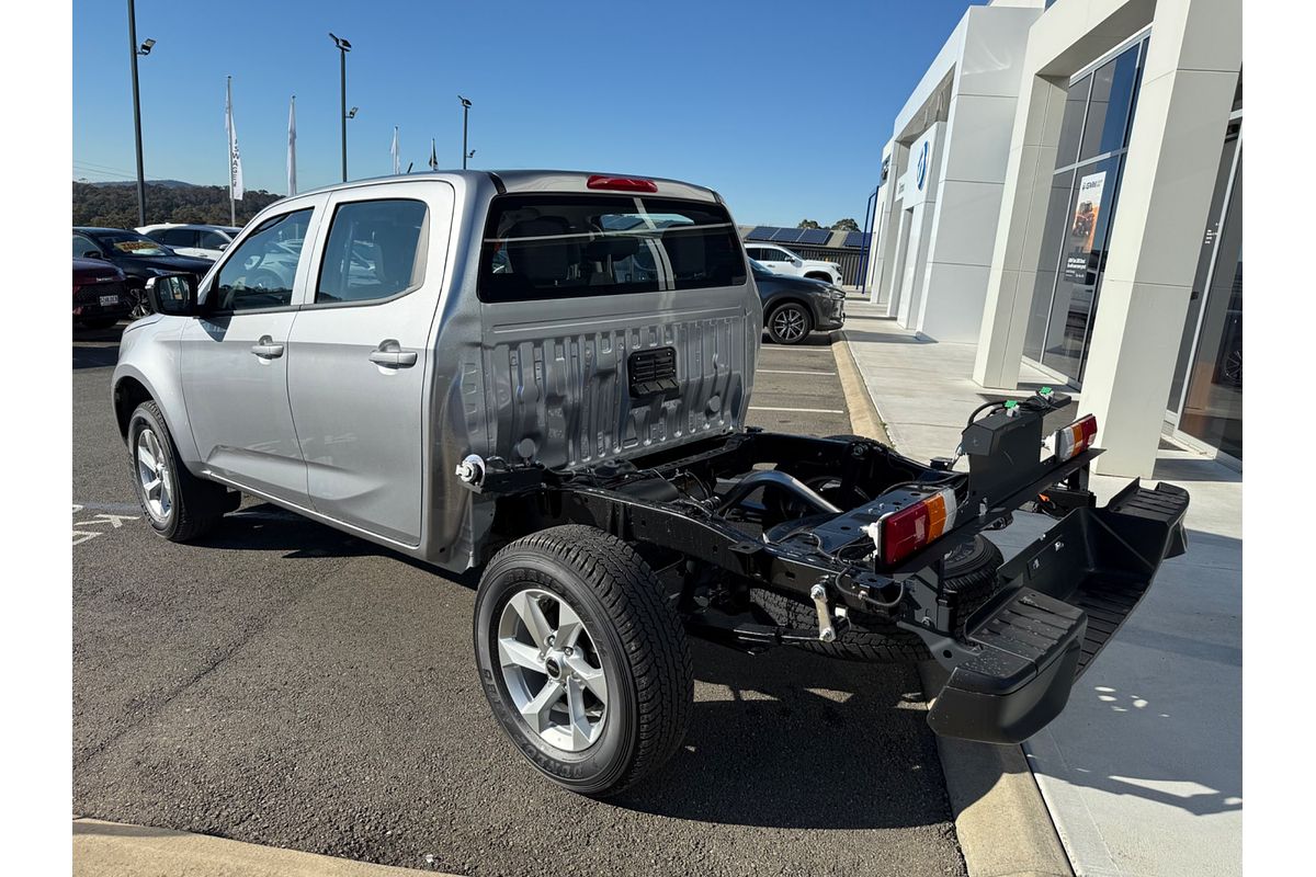 2025 Isuzu D-MAX LS-M 4X4