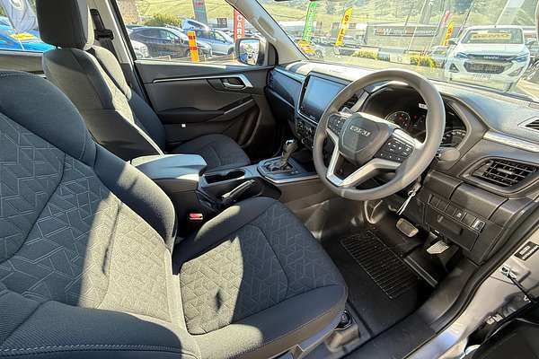 2025 Isuzu D-MAX LS-M 4X4