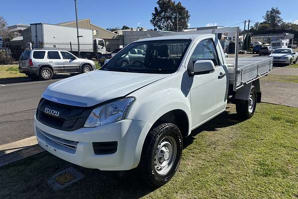 2016 Isuzu D-MAX SX High Ride Rear Wheel Drive