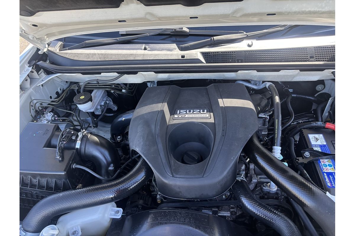 2016 Isuzu D-MAX SX High Ride Rear Wheel Drive