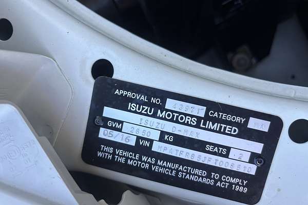2016 Isuzu D-MAX SX High Ride Rear Wheel Drive