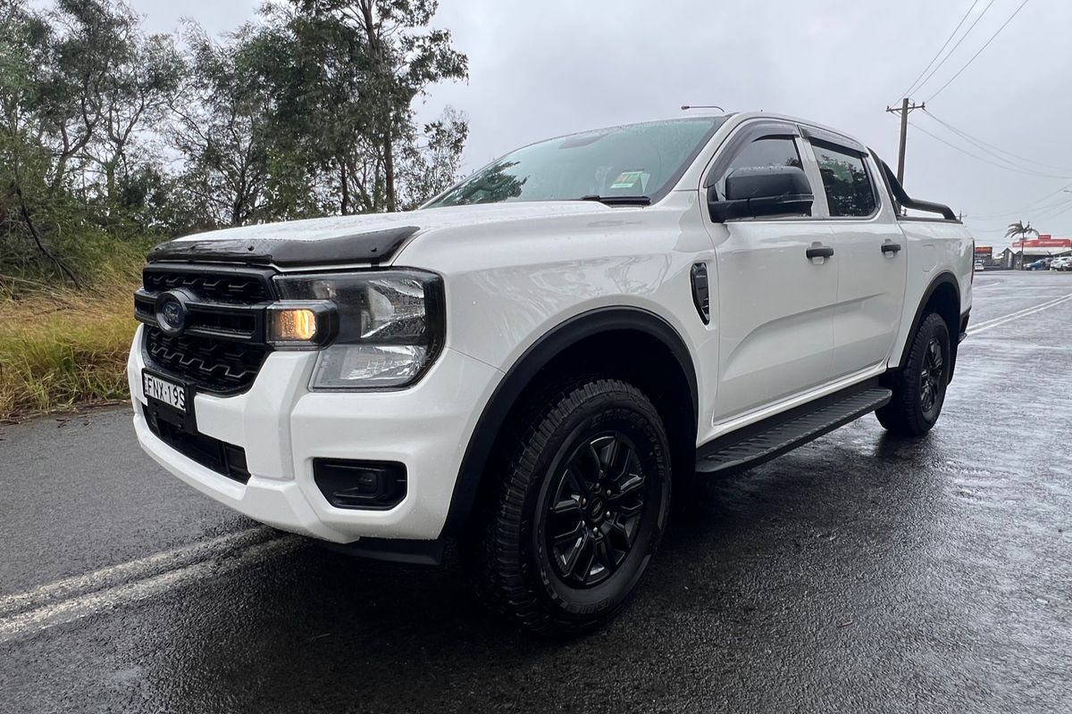 2024 Ford Ranger Black Edition 4X4 2.0L