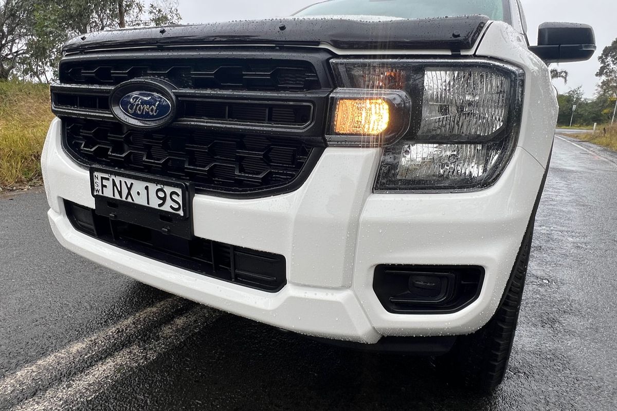 2024 Ford Ranger Black Edition 4X4 2.0L