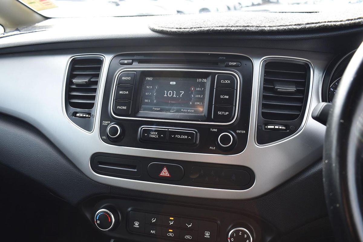 2015 Kia Rondo Si RP