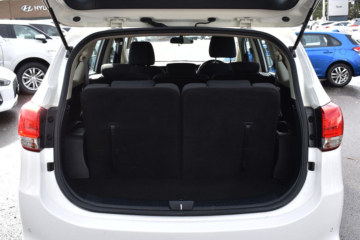 2015 Kia Rondo Si RP