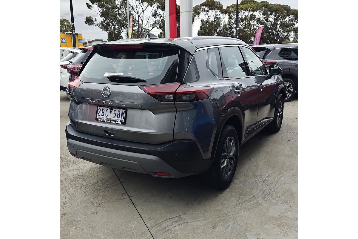 2024 Nissan X-TRAIL ST T33